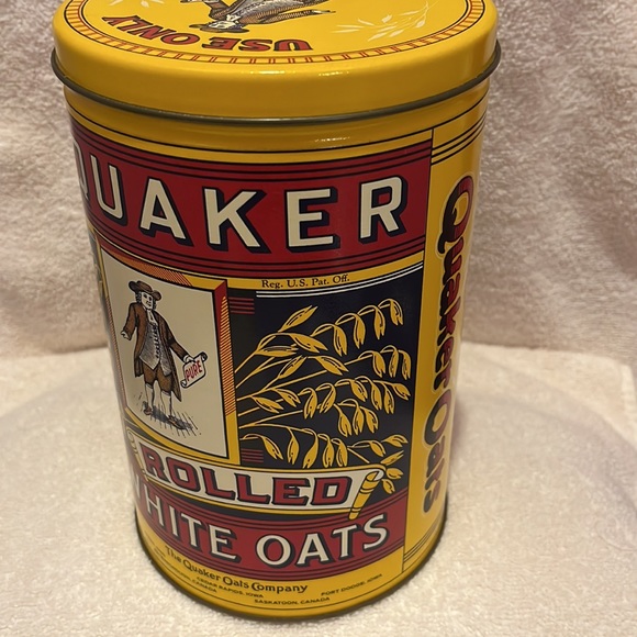 Vintage Quaker Oats Can - Picture 3 of 7